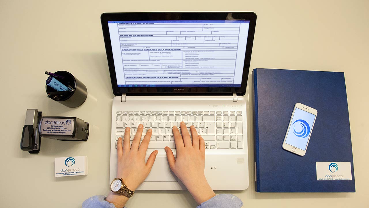 Tramitación de boletines oficiales de instalaciones eléctricas según normativa vigente